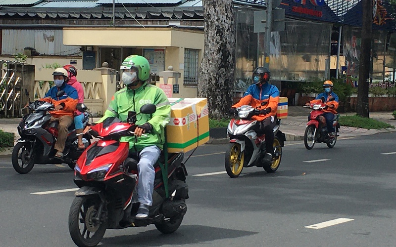 Một năm TP.HCM phong toả chống dịch Covid-19 (Bài 2): Những bài học lớn từ đau thương mất mát