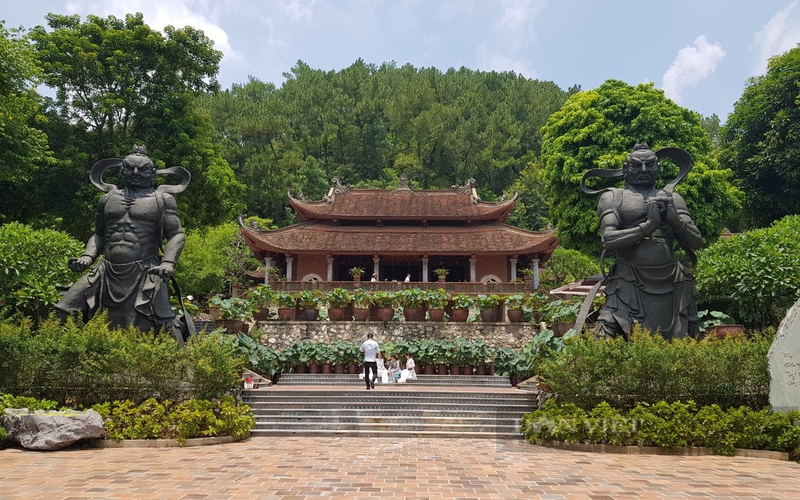 Đẹp quên lối về ở Địa Tạng Phi Lai - ngôi cổ tự với nét đẹp yên bình tại Hà Nam