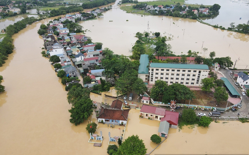 Dự báo 3-5 cơn bão ảnh hưởng tới đất liền, Phó Thủ tướng Lê Văn Thành yêu cầu chủ động ứng phó