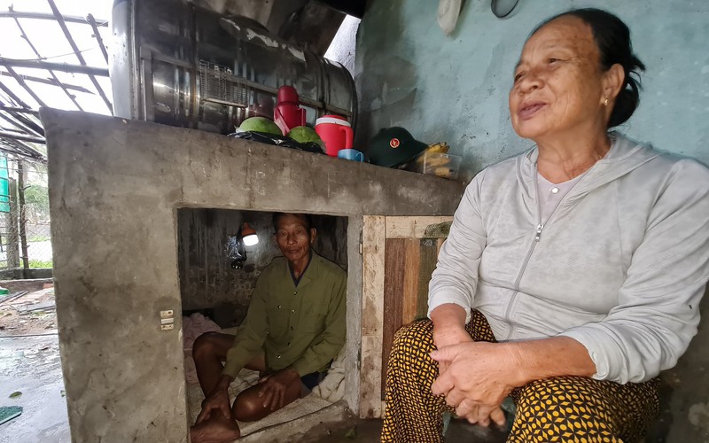 Quảng Nam: Gặp lại đôi vợ chồng già chống chọi với bão Noru trú trong hầm 