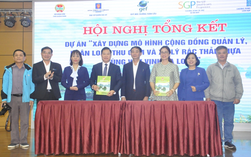 Giảm thiểu rác thải nhựa ở ven biển vịnh Hạ Long bằng mô hình cụ thể, điển hình