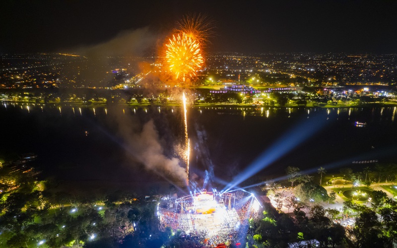 Festival Nghề truyền thống Huế 2023: Hàng trăm nghệ nhân bàn tay vàng hội tụ, phô diễn tài năng 