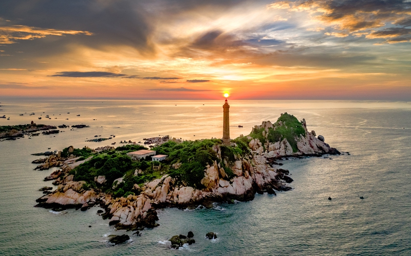Có gì đặc biệt trong triển lãm bản đồ cổ về Trường Sa, Hoàng Sa?