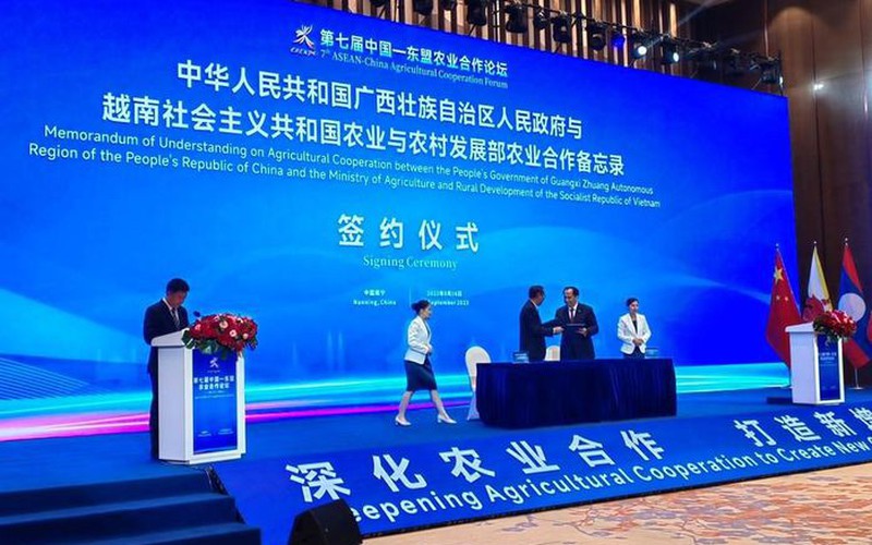 Việt Nam – Quảng Tây (Trung Quốc) ký bản ghi nhớ về hợp tác nông nghiệp