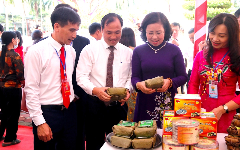 250 đặc sản, thực phẩm sạch trưng bày chào mừng Đại hội Hội Nông dân Hà Tĩnh