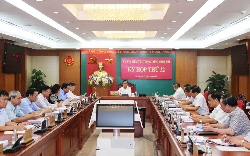 Trưởng Ban Nội chính Tỉnh ủy Quảng Ninh đối diện mức kỷ luật nào khi vi phạm trình ra Ban Bí thư?