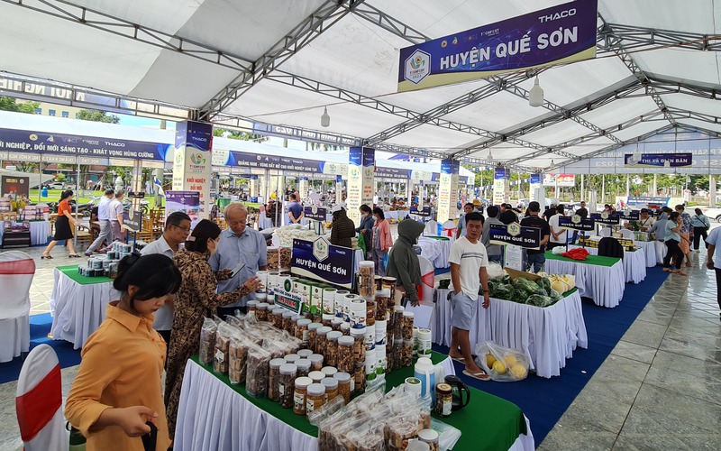Hàng trăm sản phẩm “hội tụ” tại ngày hội quảng bá các sản phẩm miền núi tỉnh Quảng Nam