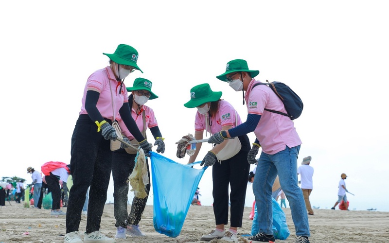 C.P. Việt Nam làm sạch bãi biển tại Bà Rịa - Vũng Tàu