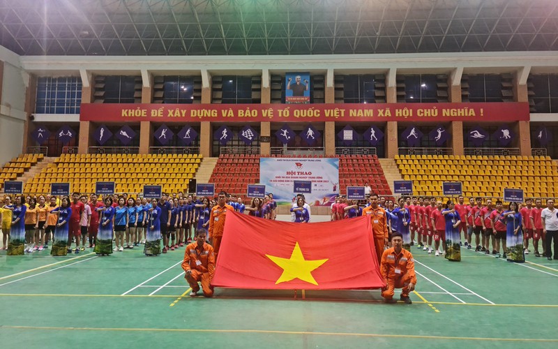Điện Biên: Khai mạc Hội thao khối thi đua Doanh nghiệp Trung ương

