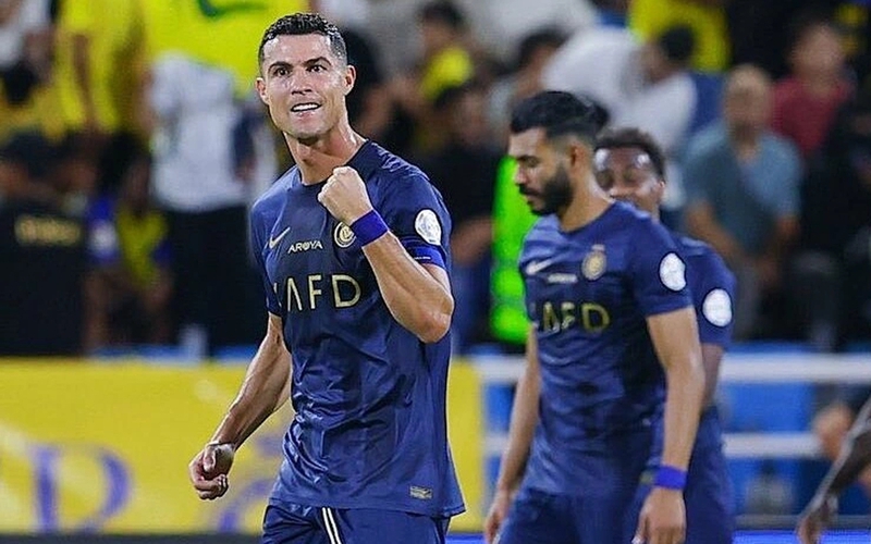 Ronaldo ghi bàn thứ 850 trong sự nghiệp, Al Nassr thắng đậm
