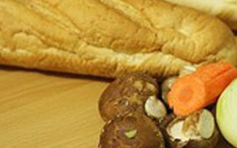 Bánh mì nướng giòn phủ nấm: Món khai vị hấp dẫn