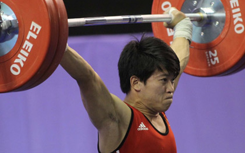 Lực sĩ Quốc Toàn xuất ngoại
