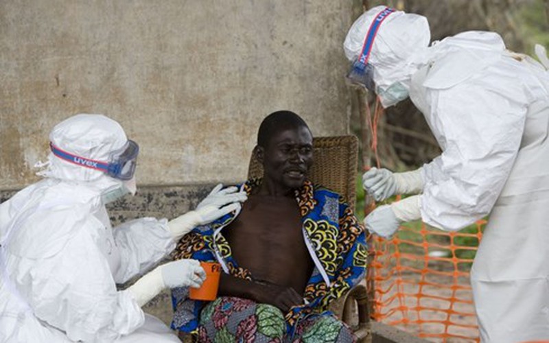 Virus Ebola có khả năng xóa sổ Liberia