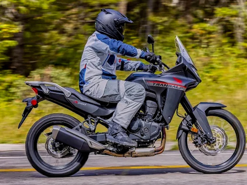 Honda XL750 Transalp 2024 "chào sân" tại thị trường Mỹ, giá 243 triệu đồng